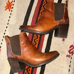 Steve Madden Leather Short Booties